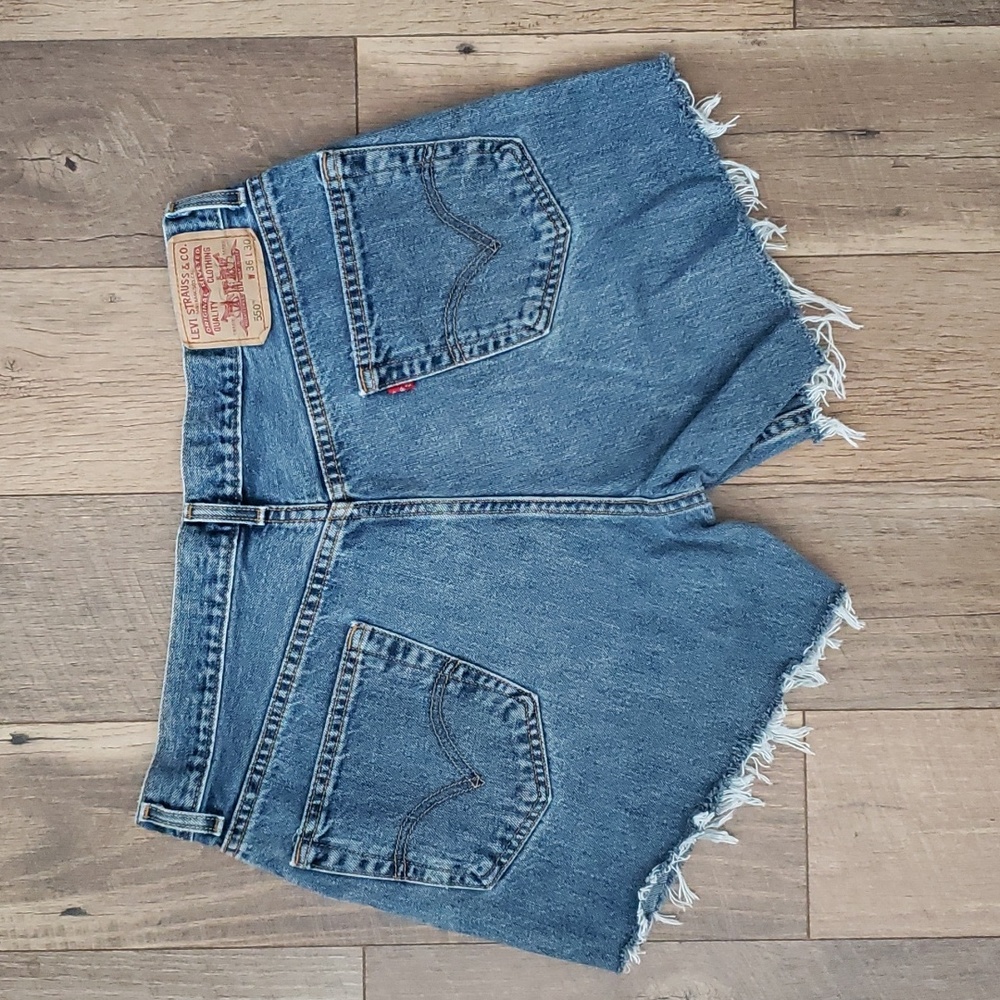 Levi's 550 Cut Off Shorts